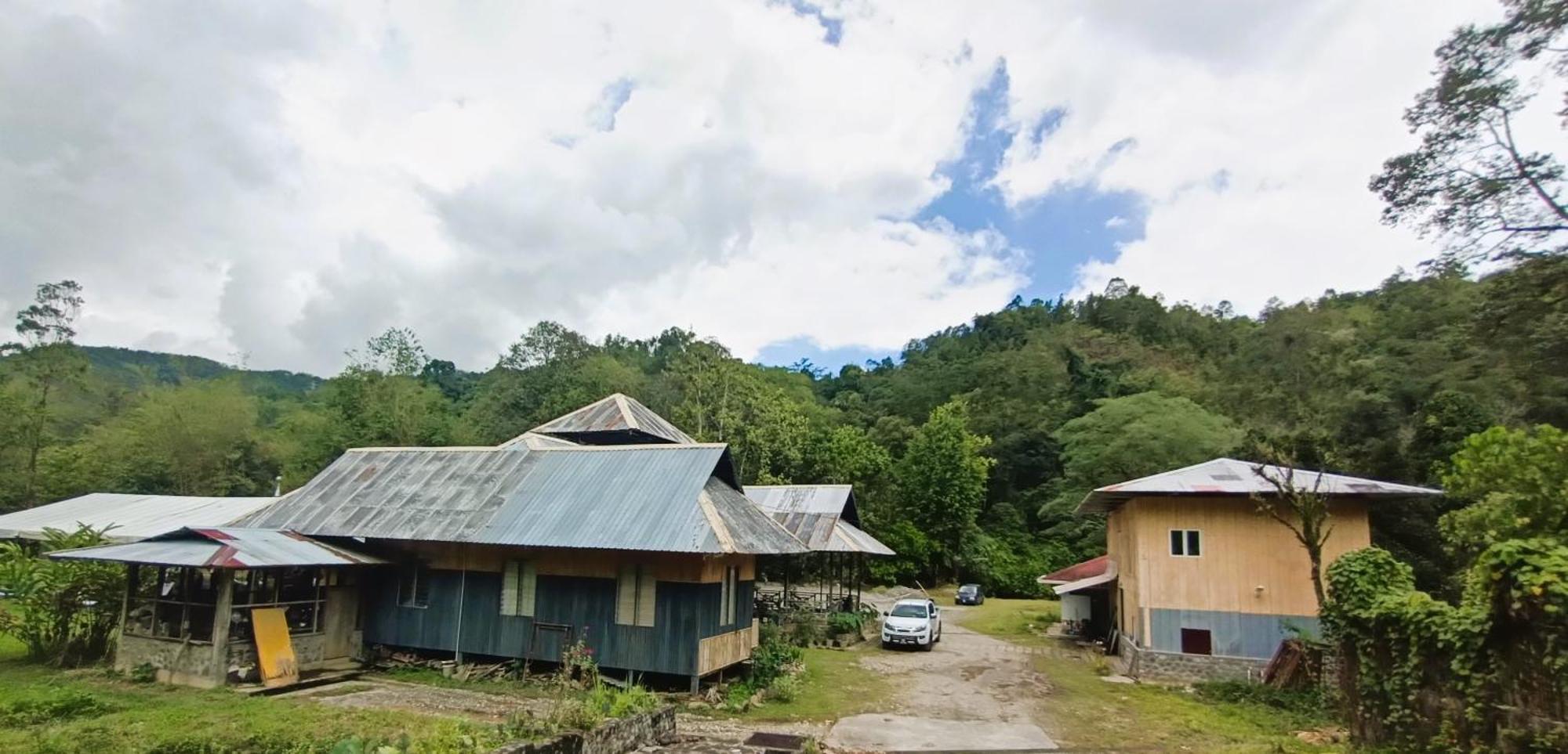 Oyo Home 90491 Flinstone Lodge Kota Kinabalu Exteriör bild